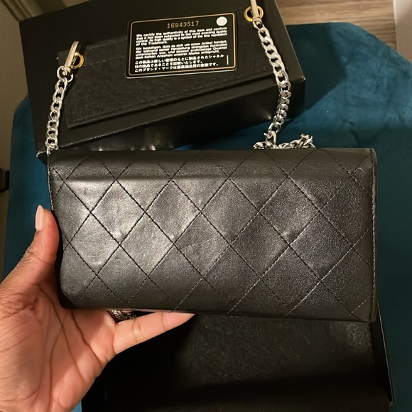 Caviar Chanel wallet - Picture 16 of 17